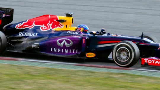 Formule&nbsp;1 je závislá na datech. K&nbsp;vítězství potřebujete středisko jako z&nbsp;NASA