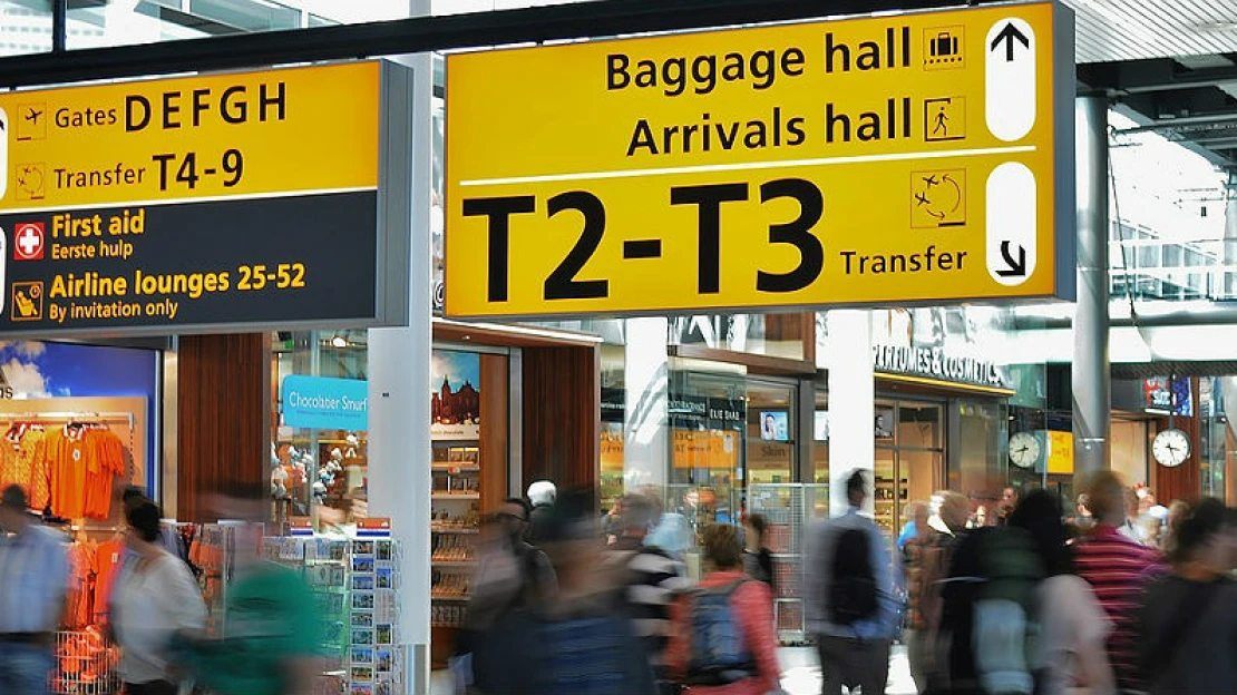 Jak porazit jet lag. Pořiďte si speciální brýle, posuňte si večeři nebo zkuste viagru