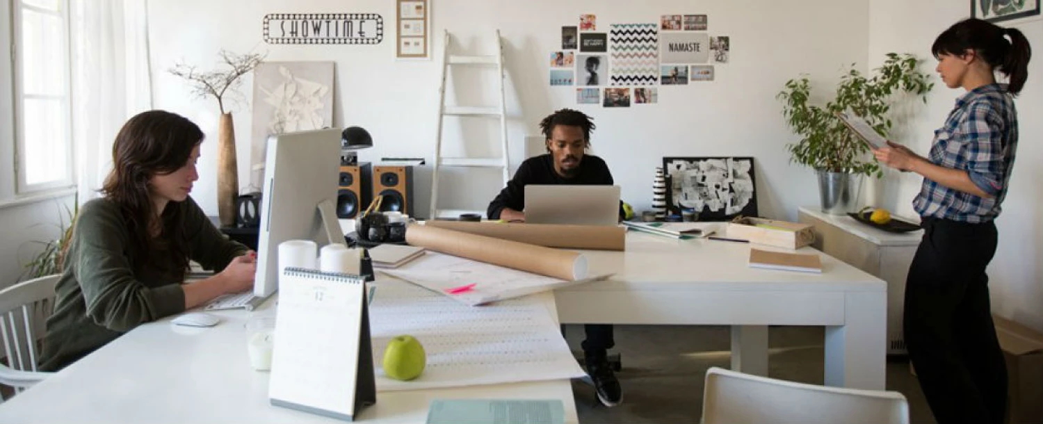 Laponská upcyklace. Češka šije z vintage látek nalezených ve finských second handech