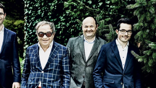 Květnový Forbes: Když podniká celá rodina