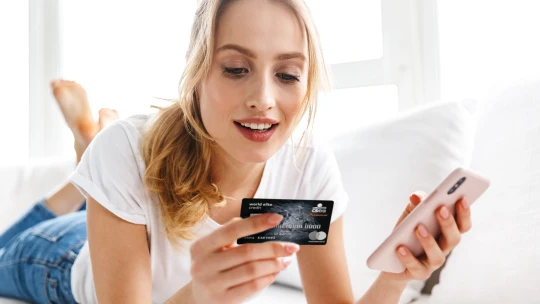 Bankou roku se stala Česká spořitelna. Kategorii pojišťoven vyhrála Kooperativa