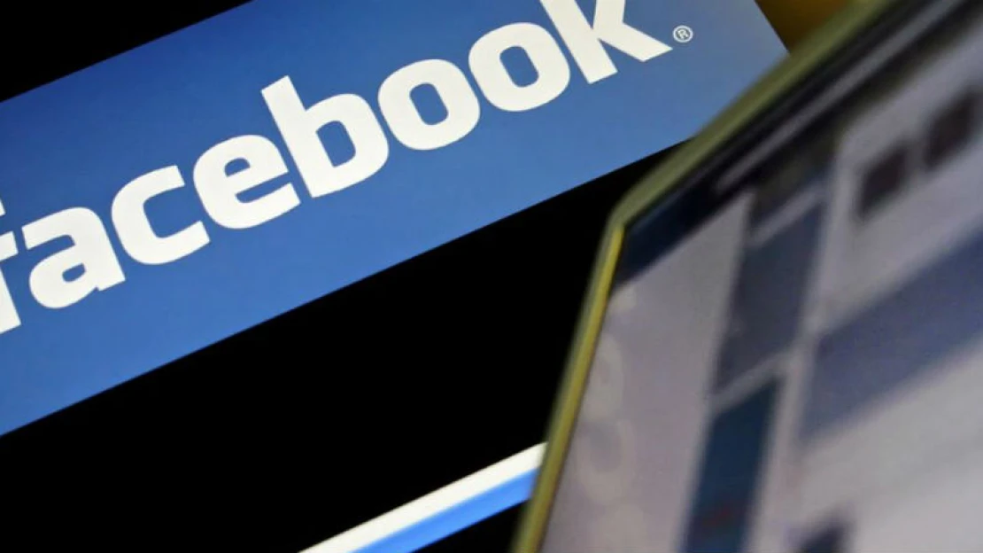 Facebook bere útokem Google a&nbsp;Twitter: umožní hledat ve všech příspěvcích