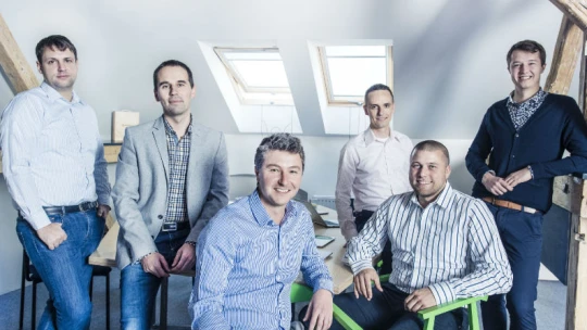 Masáž, sauna nebo kadeřník online? Čechy to bude učit nová služba Lavito