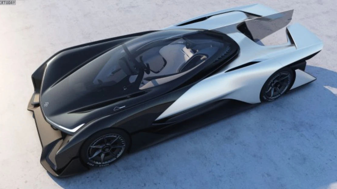Faraday odhalil auto budoucnosti. Vypadá jako Batmobil a&nbsp;je jen pro jednoho