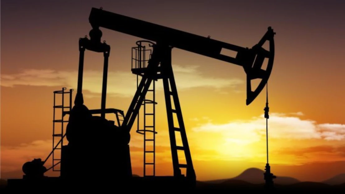 Kreml letos získal téměř miliardu eur na válku. Lukoil prodával ropu Bulharsku