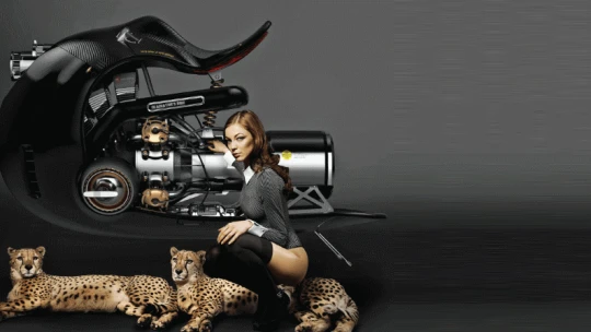 Zapomeňte na Jana Tleskače, za dveřmi jsou létající motorky