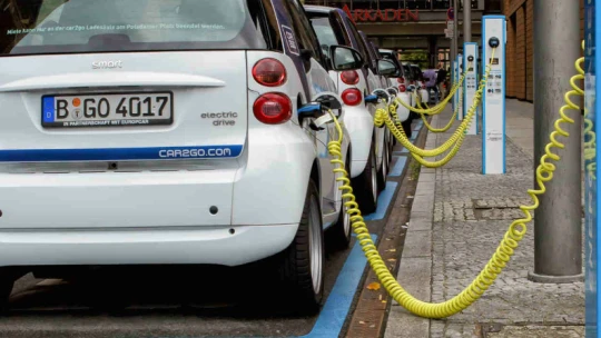 V Japonsku už je elektřina dostupnější než benzin. I když s problémy