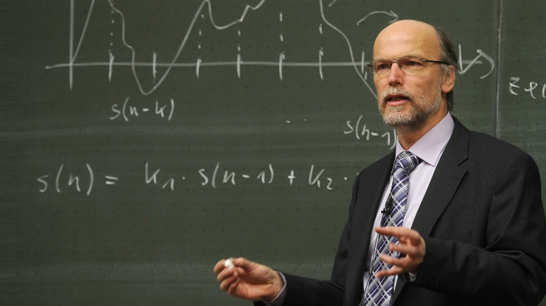 Nová „dělnická třída“. Technici, univerzitní profesoři a&nbsp;špatné zacházení