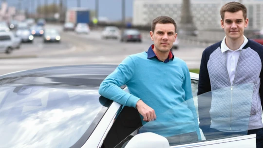 Z Estonska do Prahy a&nbsp;ještě dál. Toto je taxislužba, se kterou ušetříte