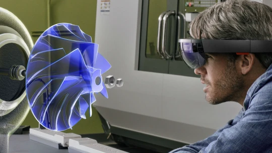 Rozšířená realita na vlastní kůži: první Microsoft HoloLens v Česku
