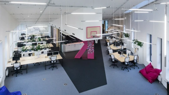 Po práci legraci: jukebox, ping-pong, houpačka… I tak Ackee láká ajťáky