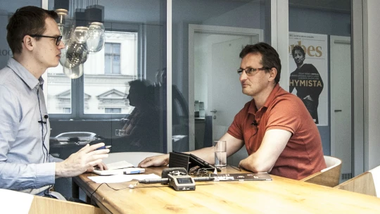 Forbes Next Podcast: Co je chytré město a&nbsp;kdy Praha dožene Dubrovník