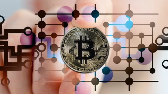 Nekonečná jízda bitcoinu. Kryptoměna znovu vzrostla, od začátku pandemie už o&nbsp;500 procent