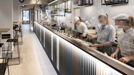 Najezte se očima. Šest restaurací s&nbsp;otevřenou kuchyní