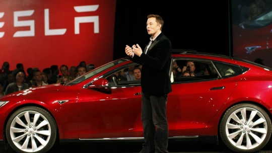 Elon Musk poprvé ztratil nervy. A Wall Street ho za to trestá