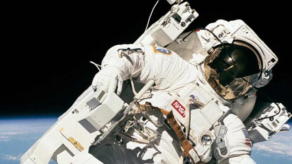 Stát se astronautem nikdy nebylo lehčí. Raketu si můžete vyrobit v&nbsp;garáži