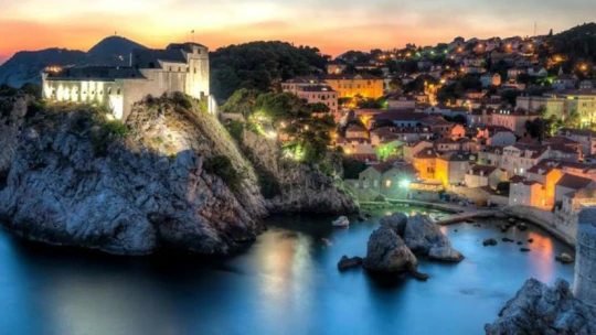 Forbes Cocktail: O&nbsp;víkendu sbalte kufry a&nbsp;odjeďte do Chorvatska. Vážně
