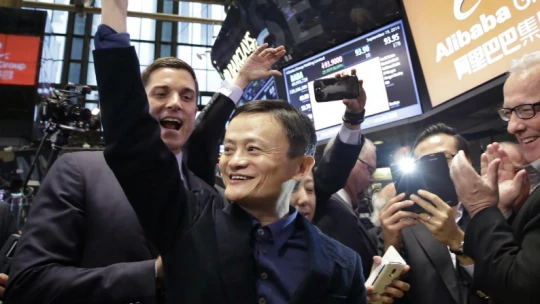 Alibaba představila chatbota podobného ChatGPT. Brzy ho zapojí do chodu společnosti