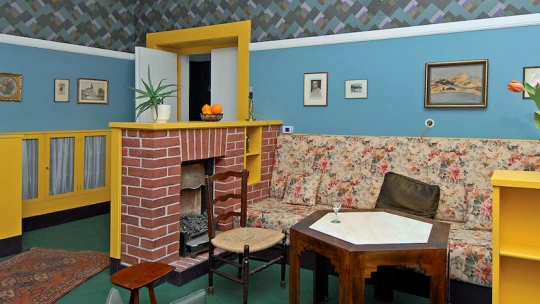 Forbes Cocktail: Zajeďte o víkendu retroautobusem za Adolfem Loosem 🚌