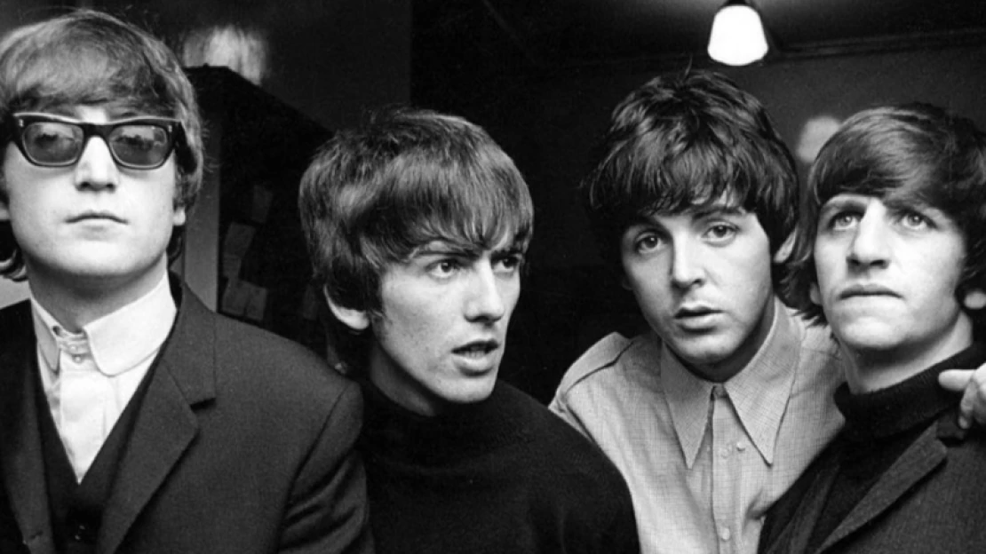 Beatles jsou zpátky na vrcholu. Bílé album je po&nbsp;50 letech znovu trhák