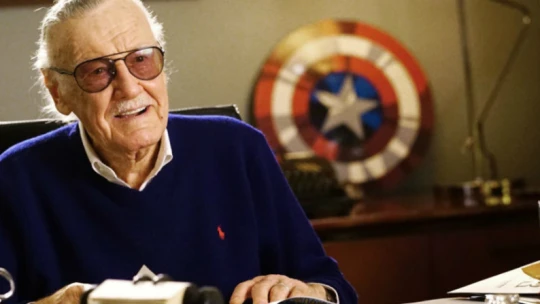 Superhrdinové Stana Leeho vydělali miliardy, on si musel vystačit s miliony