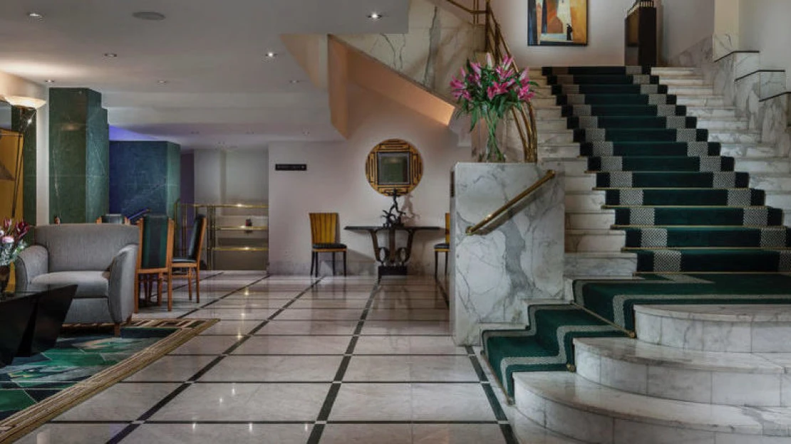 Alcron vystupuje z&nbsp;Radisson Blu. Vrátí se k&nbsp;tradiční podobě třicátých let
