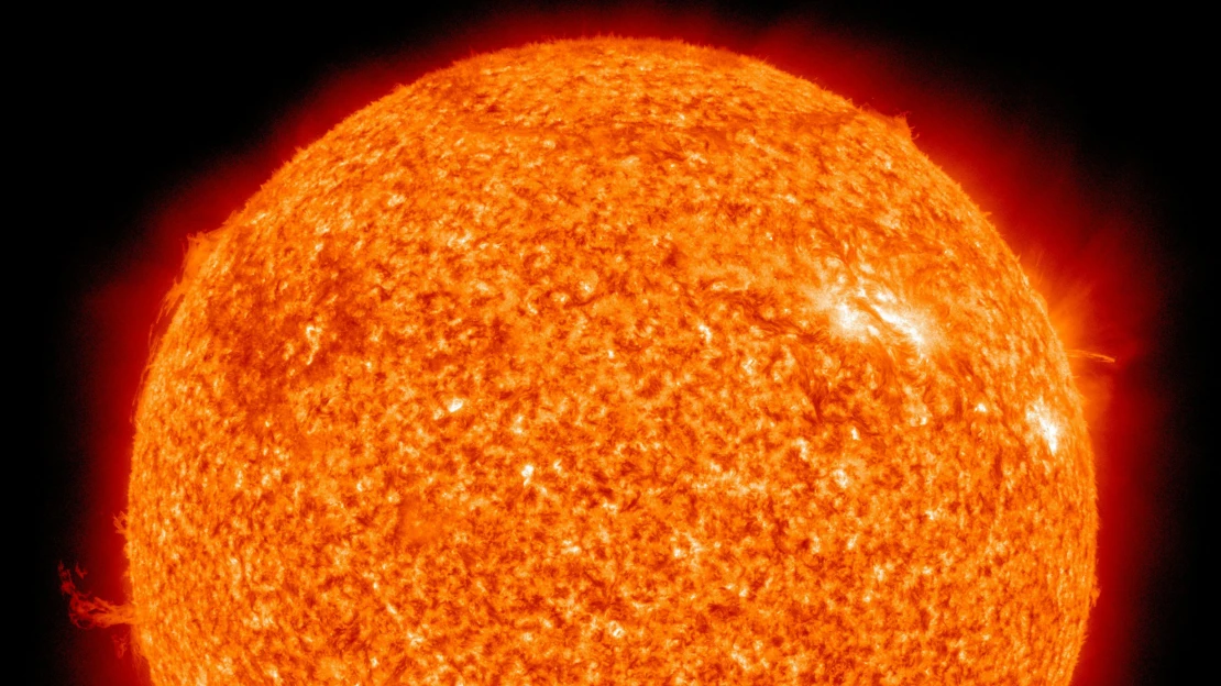 Připravte se na vstup Applu do Tesly, solární bouři i&nbsp;vzpouru replikantů