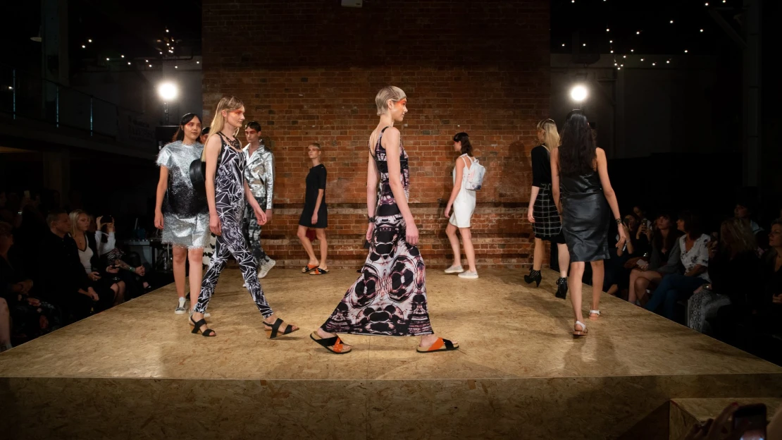 V LA proběhl Vegan Fashion Week. Jak je na tom s&nbsp;veganskou módou Česko?