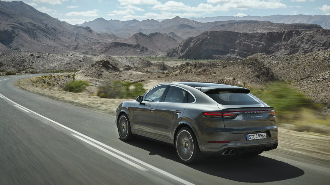 Porsche má terénní 911. V&nbsp;Bratislavě se začíná vyrábět Cayenne Coupé