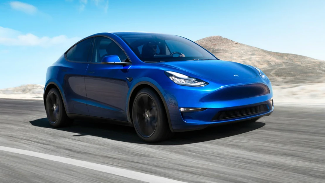 Tesla je S3XY. Elon Musk světu ukázal nový Model Y