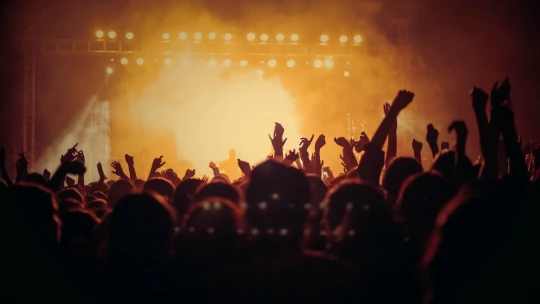 YouTube Music dorazila do Česka. Jak se popere se Spotify a&nbsp;Apple Music?