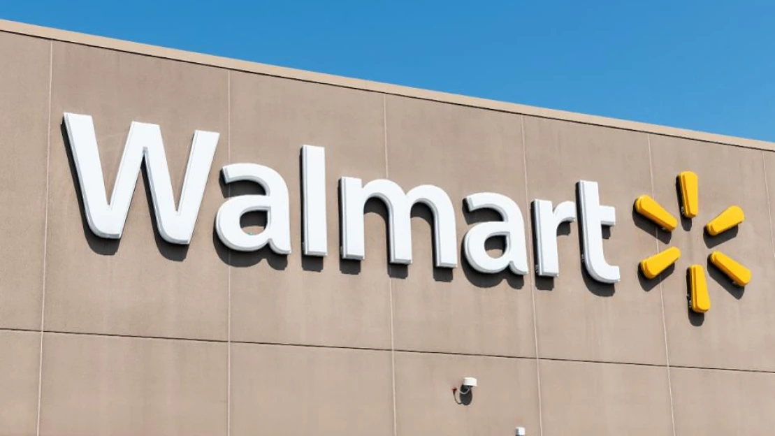 Walmart chce do tří let automatické prodejny. Chystá masivní propouštění