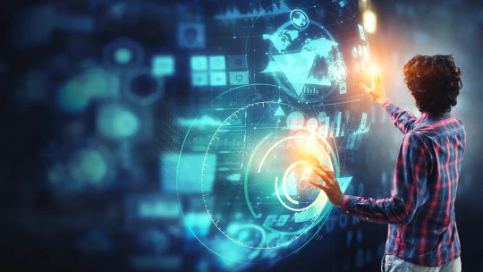 Jak úspěšně digitalizovat firmu? Vžijte se do zákazníka a&nbsp;chraňte svou červenou opici