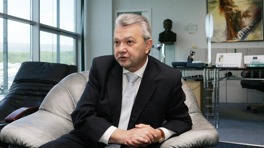 Zemřel Štěpán Popovič. Muž, který nastartoval Petra Kellnera
