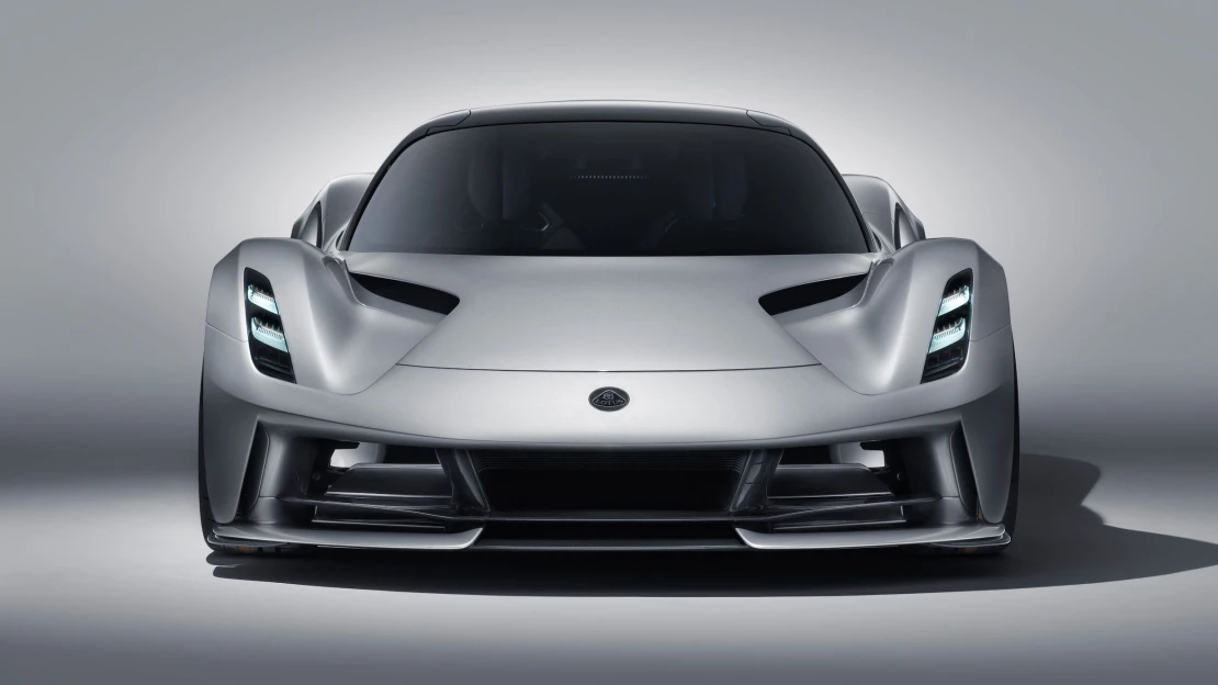 50 milionů korun a&nbsp;2 tisíce koní. Lotus představil elektrický supersport Evija
