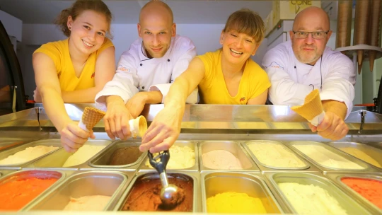 Nejlepší zmrzlina v Česku? V malé vesnici za Kladnem, poznáte ji podle fronty