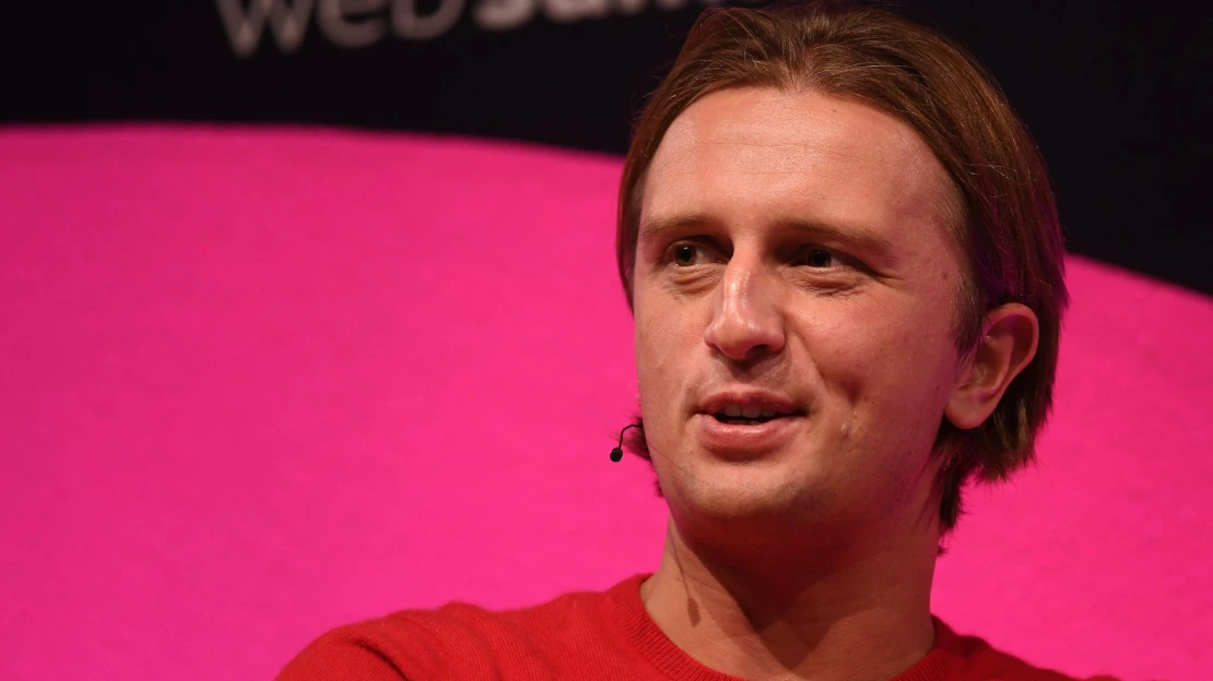 Storonsky nadále protestuje proti válce. Šéf Revolutu se vzdal ruského občanství