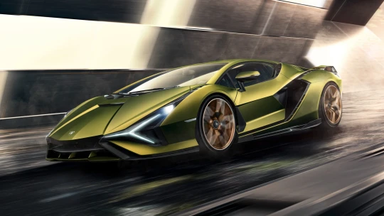 Co musíte vidět ve Frankfurtu: nejvýkonnější Lambo nebo elektrické Porsche