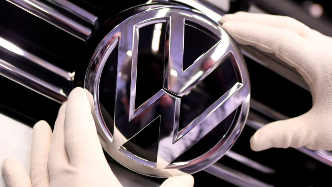 Volkswagen chce do světa půjčování aut. Německá automobilka jedná o&nbsp;koupi upadající Europcar