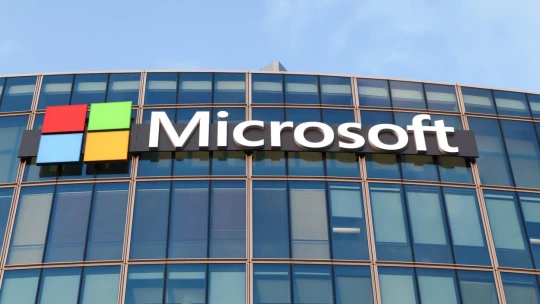 EU nadále plánuje žalobu proti Microsoftu. Viní firmu z&nbsp;narušení hospodářské soutěže