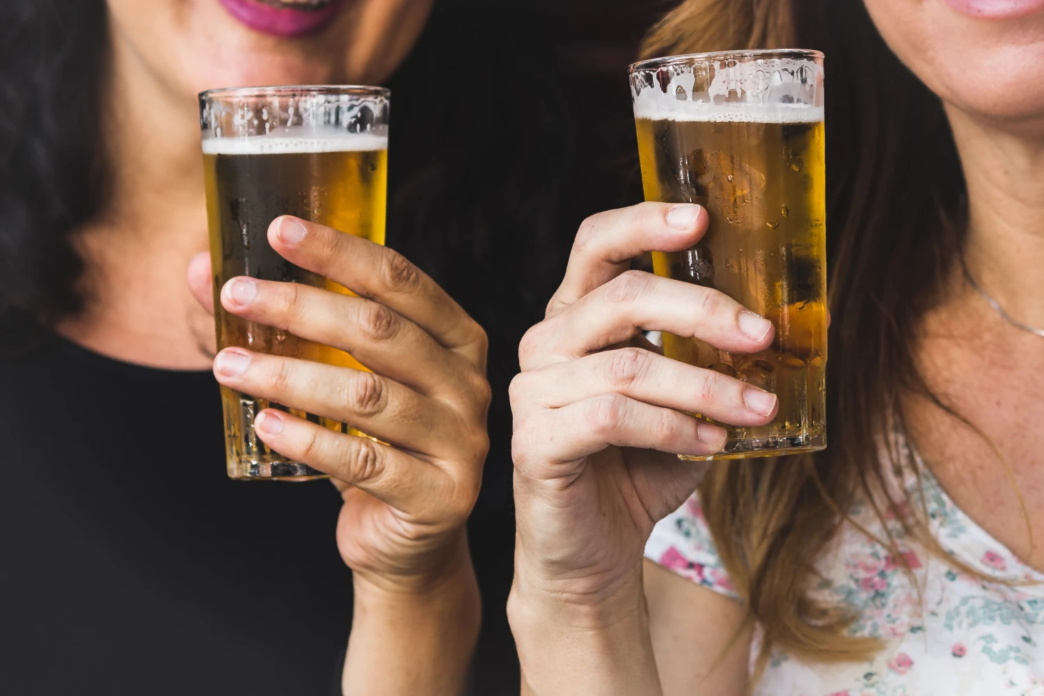 Já chci pít nonstop. Češi podle hlasů z alkobyznysu suchý únor moc nedrží
