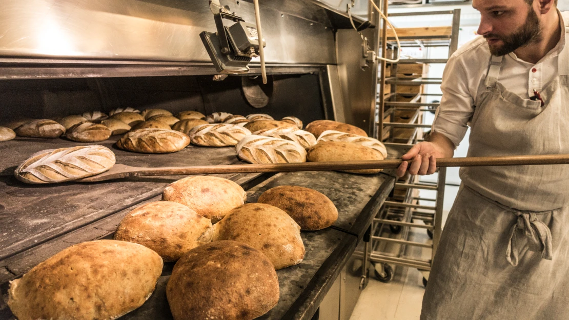 Ambiente sází na chleba a&nbsp;rozvoz jídla. Některé podniky přeruší provoz