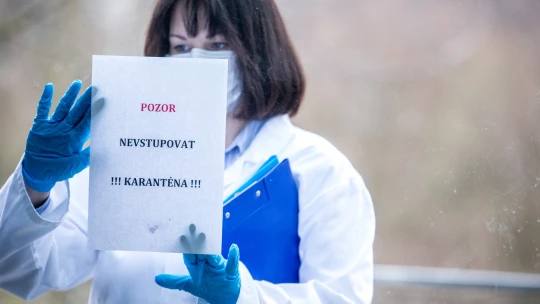 Otázka za milion dolarů: Kdy skončí pandemie a&nbsp;svět bude zase normální?