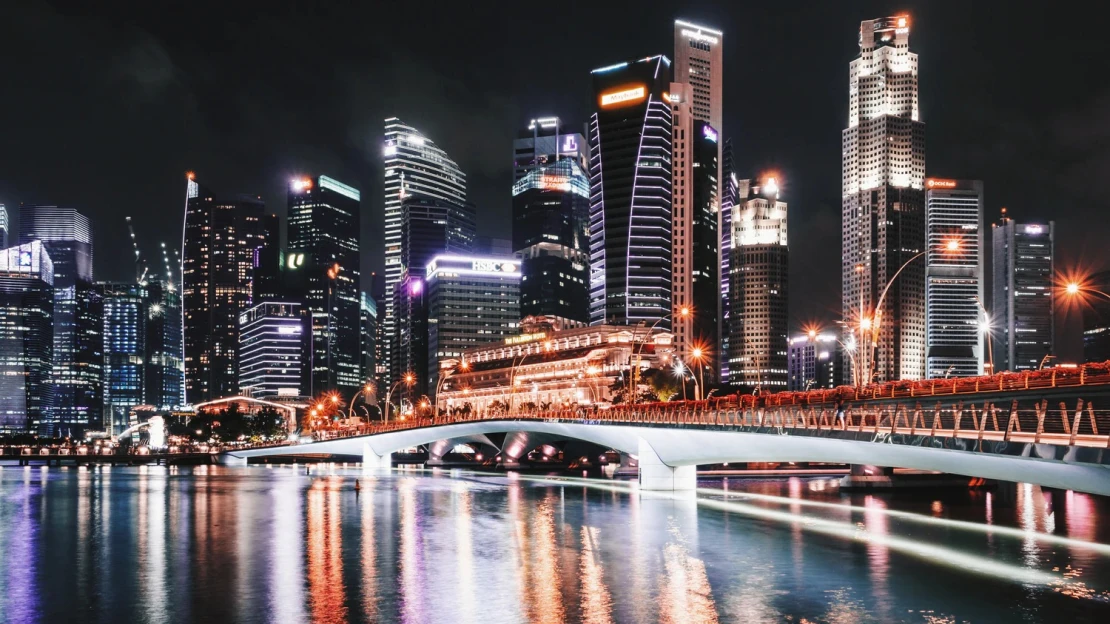 Pořízení auta v&nbsp;Singapuru je nejdražší na světě. Vyjde na 2,5 milionu korun