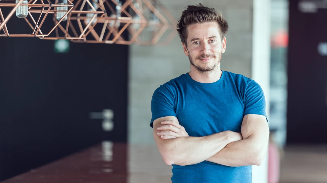 Česká brána do světa vzájemné pomoci. STRV&nbsp;má svůj první vlastní projekt a&nbsp;hned ten nejlaskavější
