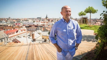 Němcův farmaceutický obr na prodej. Kdo jde do společnosti za 36 miliard?