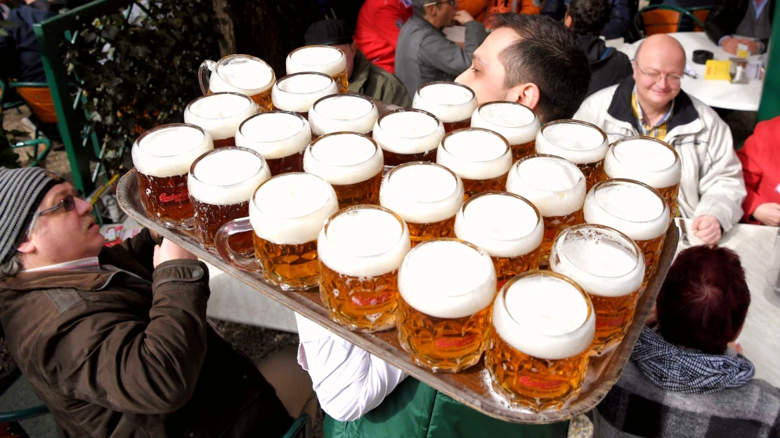 Budvar od Kolarika, káva od Hawelky. Ochutnejte vídeňskou nesnesitelnou lehkost pití