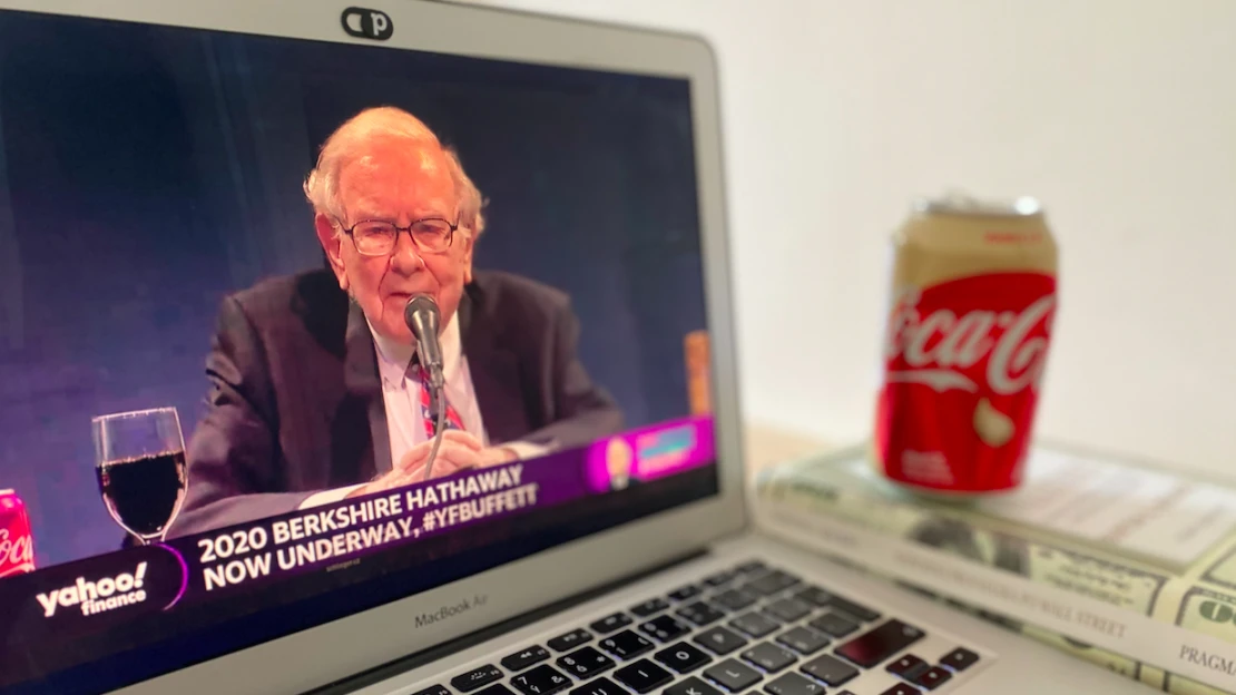 Co si odnést z&nbsp;nejsledovanějšího investorského callu světa s&nbsp;Warrenem Buffettem