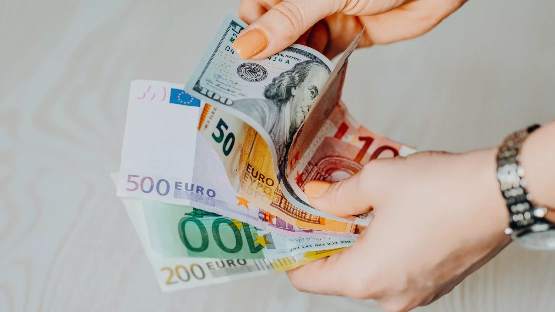 Nejvíce kapitálu v&nbsp;českých firmách kontrolují Lucemburčané. Vystřídali Nizozemce