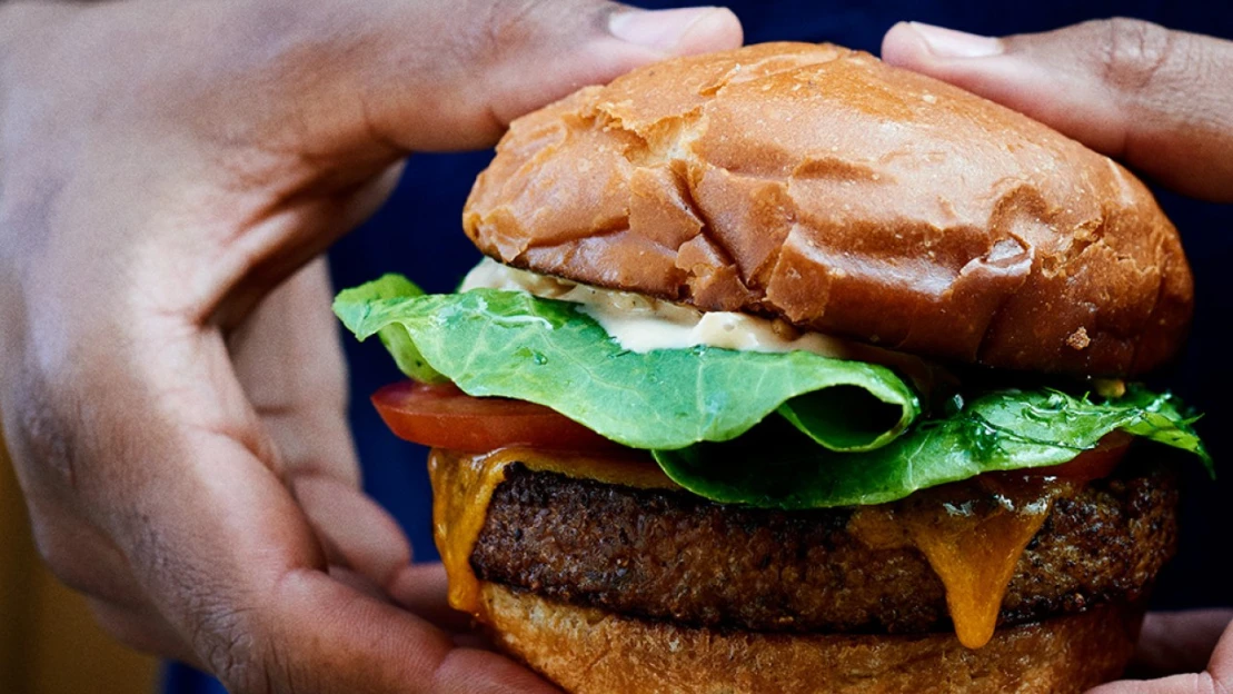 Koronakrize jako restart pro gastronomii. Ze slavné Nomy je vinný bar s&nbsp;cheeseburgerem